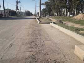Acceso oeste - Calle Chubut