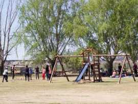 DOS INSTITUCIONES DE PICNIC EN EL COMPLEJO ECOLÓGICO