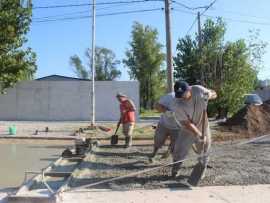 PAVIMENTACIÓN EN BARRIO DON ADOLFO