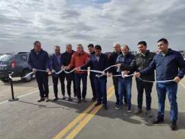 Se inauguró la ruta a Colonia Barge