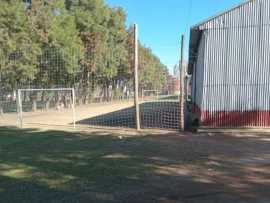 Canchita nueva para la escuelita de fútbol municipal